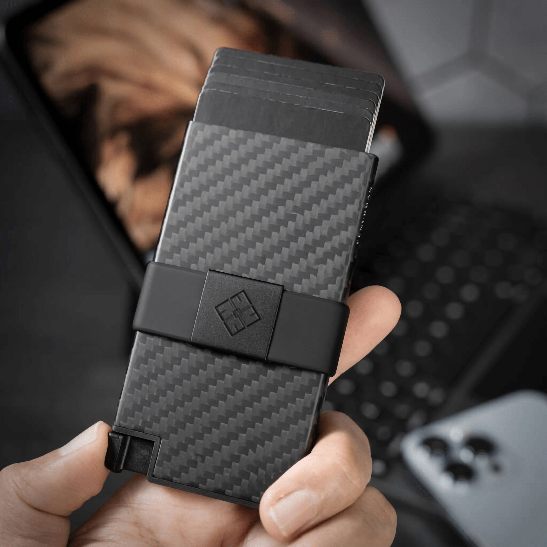MONOCARBON Portefeuille Fin En Fibre De Carbone – Blocage RFID – Porte-cartes Magnétique Avec Clip – Noir Mat