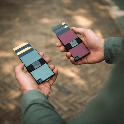 Carter - Porte-cartes Intelligent et Sécurisé avec Blocage RFID